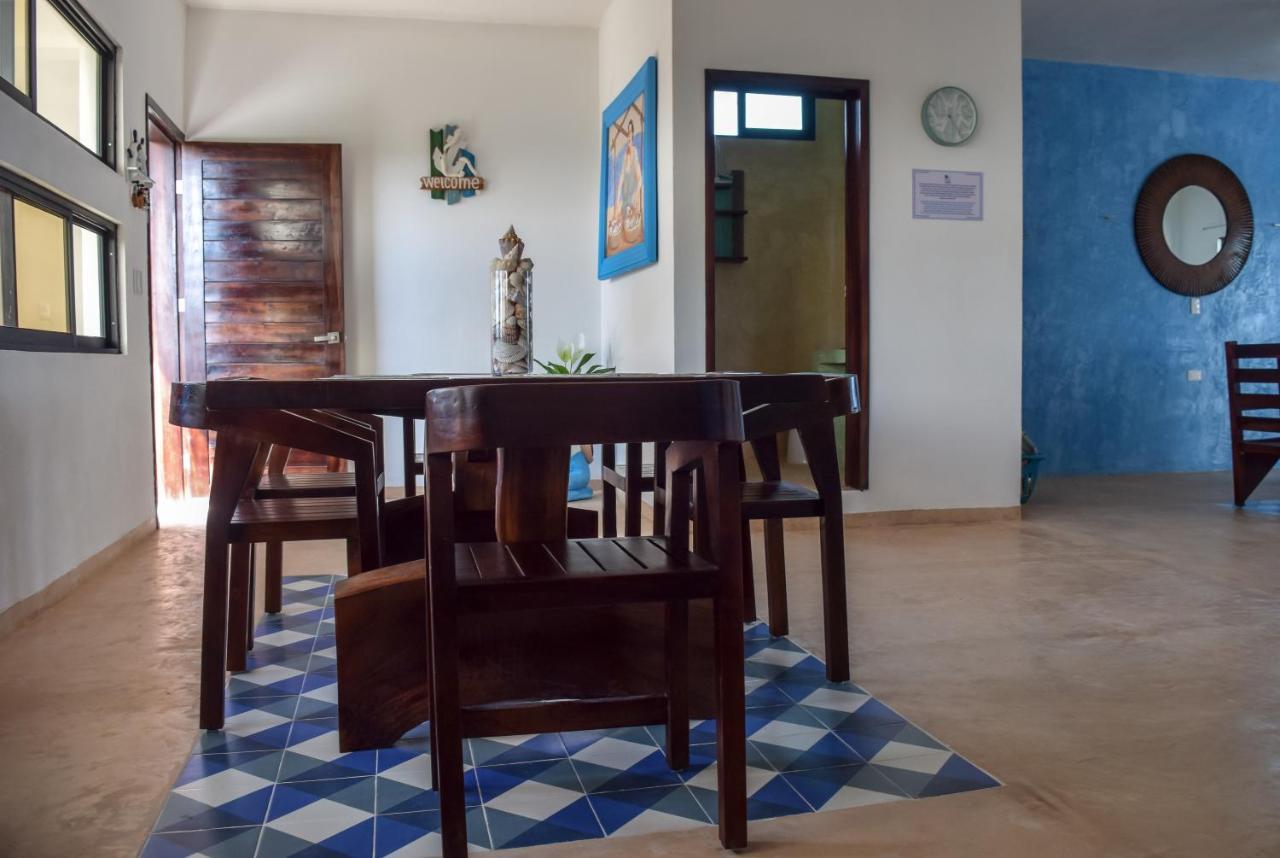 Apartamentos Del Mar El Cuyo Luaran gambar